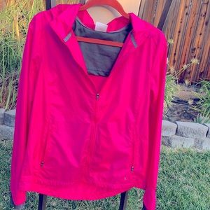 🔻PRICE DROP🔻Ultra-lightweight Pink Windbreaker